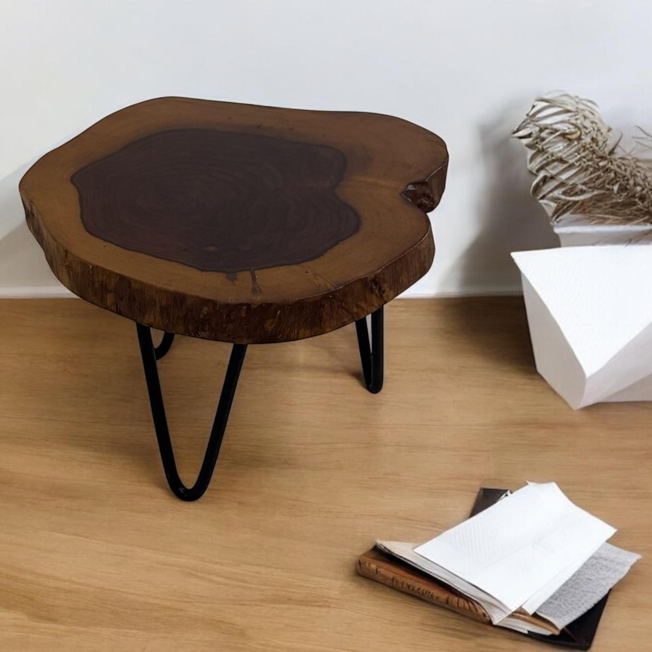 Wooden side table : Aaima 20